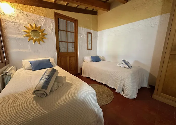 בית נופש Sant Jordi *